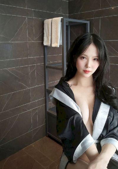 空中乘务员