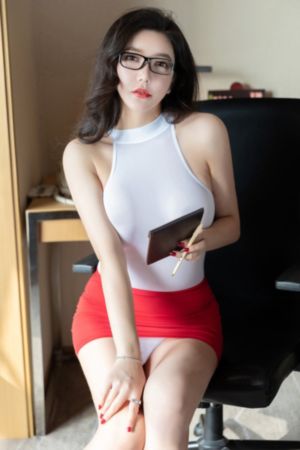 辛巴称拿1个亿替小杨哥赔付消费者